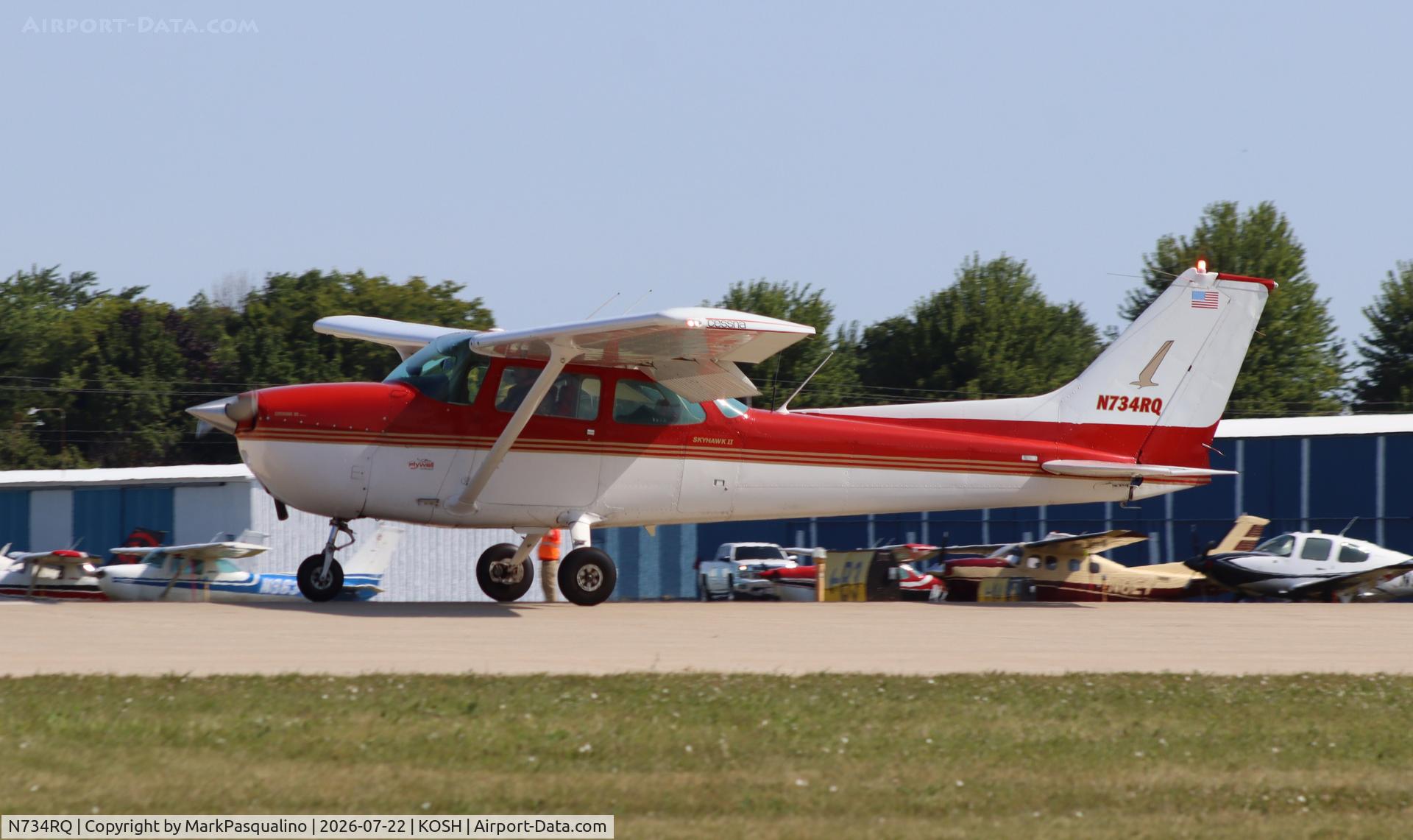Aircraft N734RQ, 1977 Cessna 172N, c/n 17269058, Cessna 172N, at KOSH, photo by MarkPasqualino