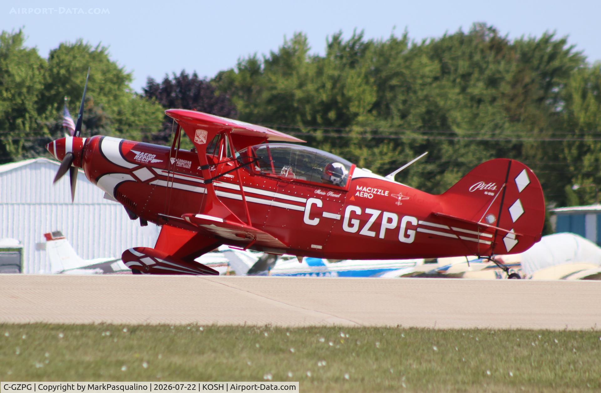 Aircraft C-GZPG, 1986 Pitts S-2B Special, c/n 5096, Pitts S-2B, at KOSH, photo by MarkPasqualino