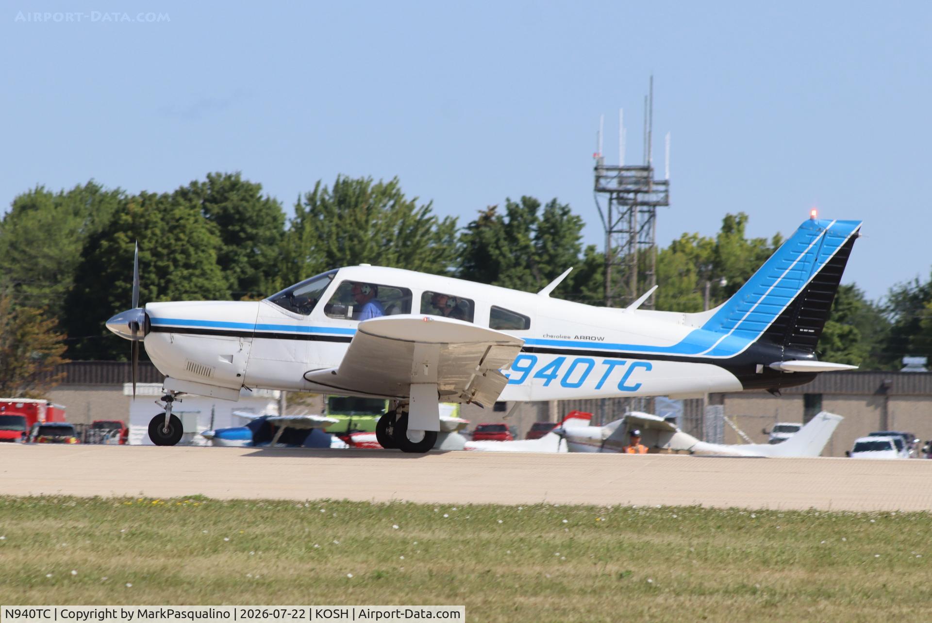 Aircraft N940TC, 1975 Piper PA-28R-200, c/n 28R-7535320, Piper PA-28R-200, at KOSH, photo by MarkPasqualino