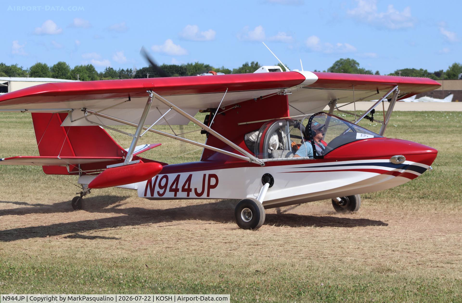 Aircraft N944JP, 2019 Thomas C Platner PROG AERO SEAREY LSX, c/n 1LK580C, Searey LSA, at KOSH, photo by MarkPasqualino