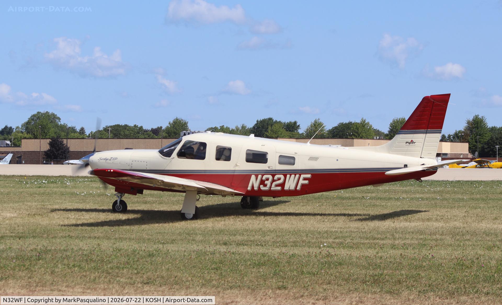 Aircraft N32WF, 1996 Piper PA-32R-301, c/n 3246026, Piper PA-32R-301, at KOSH, photo by MarkPasqualino