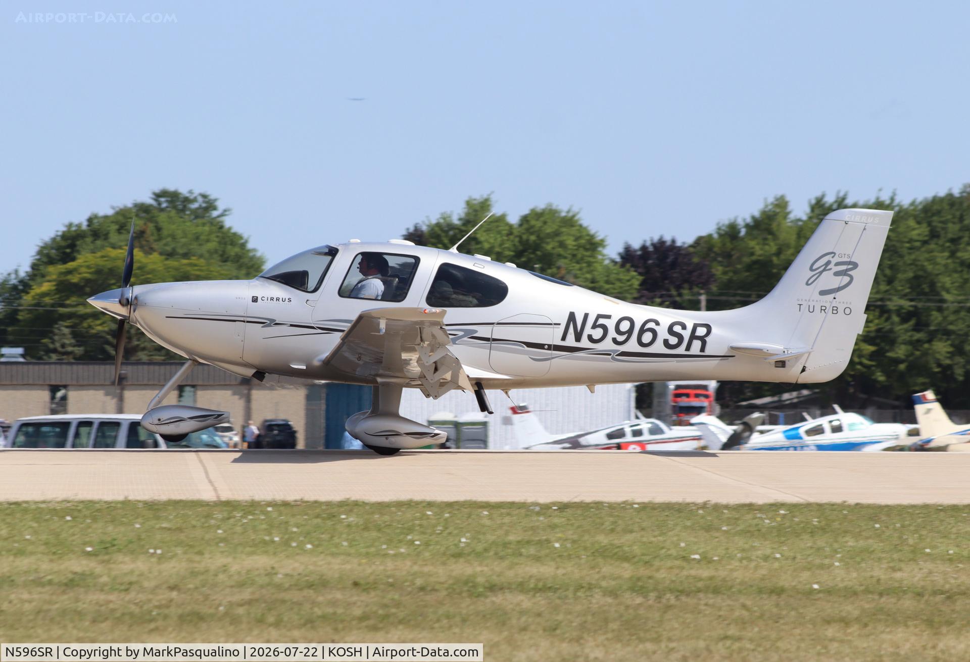 Aircraft N596SR, 2007 Cirrus SR22 G3 GTS Turbo, c/n 2795, Cirrus SR22 G3 GTS, at KOSH, photo by MarkPasqualino