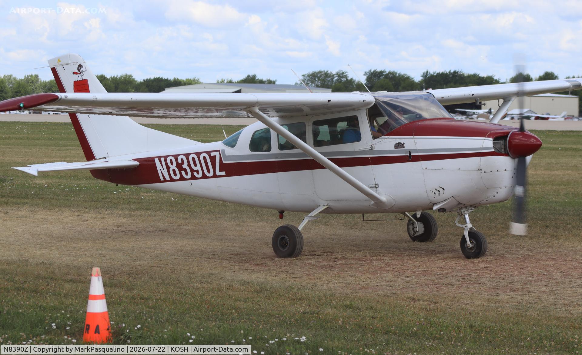Aircraft N8390Z, 1963 Cessna 210-5(205), c/n 205-0390, Cessna 205, at KOSH, photo by MarkPasqualino