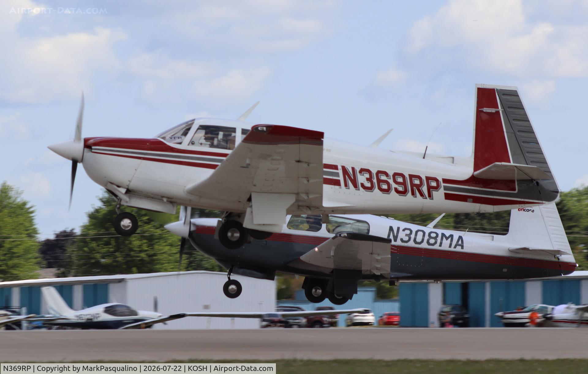 Aircraft N369RP, Mooney M20J 201, c/n 24-1682, Mooney M20J, at KOSH, photo by MarkPasqualino