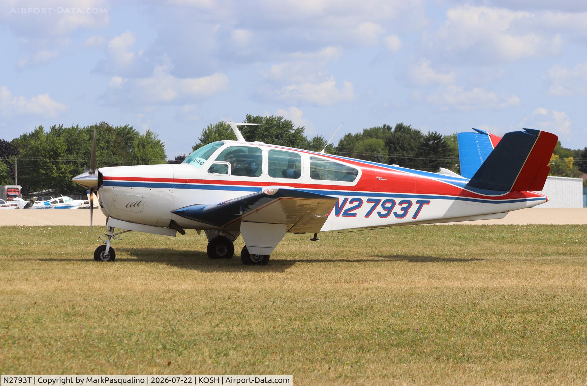 Aircraft N2793T, 1967 Beech V35 Bonanza, c/n D-8499, Beech V35, at KOSH, photo by MarkPasqualino