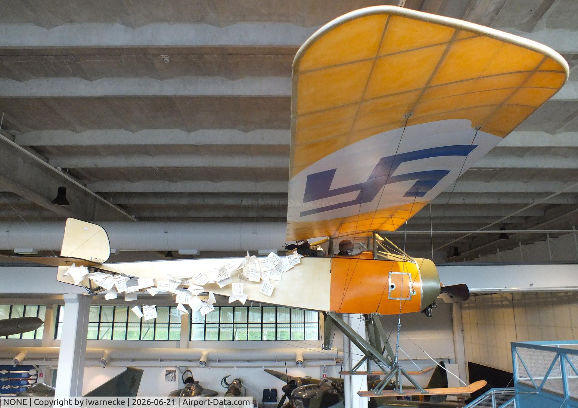 Aircraft NONE, Thulin Type D Replica, c/n none, Thulin Type D replica at the Suomen Ilmavoimamuseo (Finnish Air Force Museum, formerly known as Keski-Suomen Ilmailumuseo / Aviation Museum of Central Finland), Jyväskylä-Tikkakoski, photo by iwarnecke