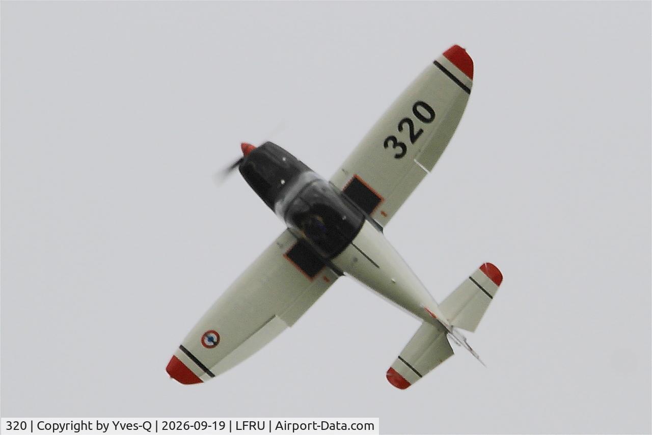 Aircraft 320, Mudry CAP 10 B, c/n 320, Mudry CAP10-B, On display, Morlaix-Ploujean airport (LFRU-MXN), at LFRU, photo by Yves-Q