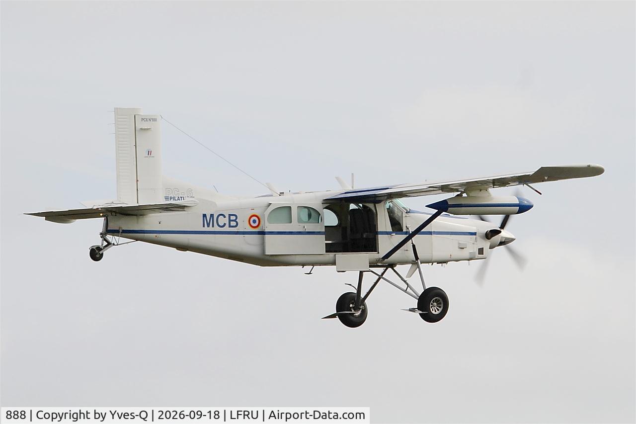 Aircraft 888, Pilatus PC-6/B2-H4 Turbo Porter, c/n 888, Pilatus PC-6B2-H4 Turbo Porter, on final rwy 22, Morlaix-Ploujean airport (LFRU-MXN), at LFRU, photo by Yves-Q