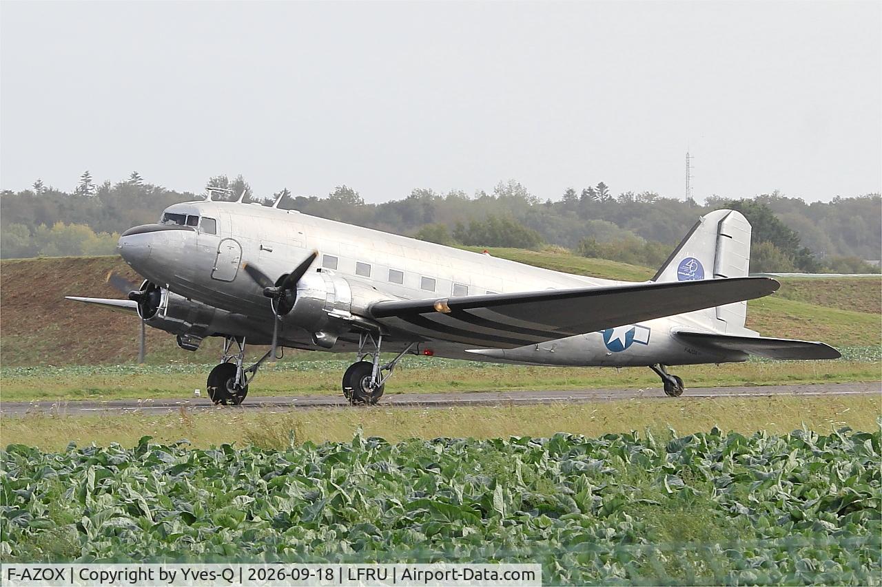 Aircraft F-AZOX, 1945 Douglas DC-3C-S1C3G (C-47B-35-DK), c/n 16604 l/n 33352, Douglas DC-3C-S1C3G, Taxiing rwy 22, Morlaix-Ploujean airport (LFRU-MXN), at LFRU, photo by Yves-Q