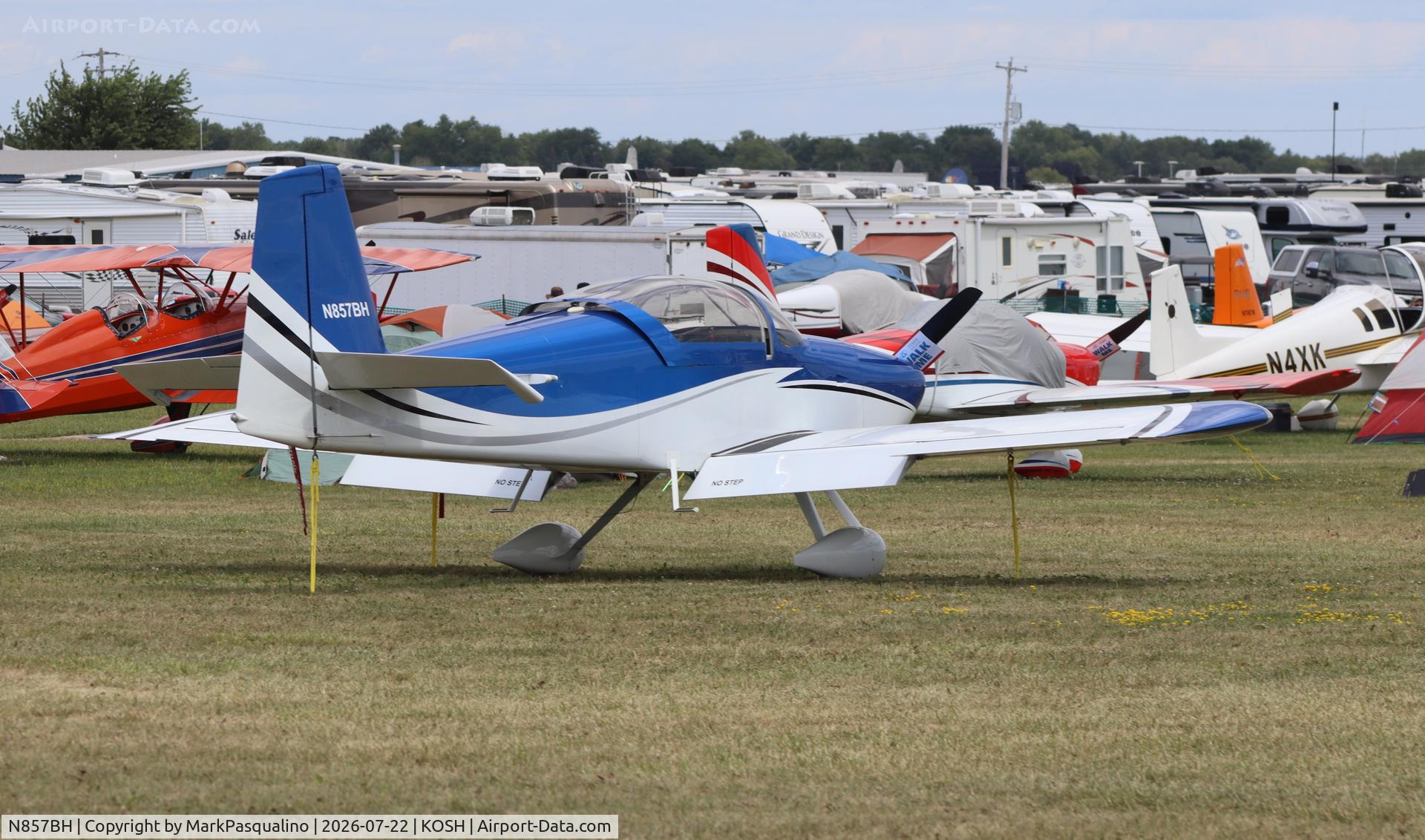 Aircraft N857BH, 2007 Vans RV-7A, c/n 70172, Vans RV-7A, at KOSH, photo by MarkPasqualino