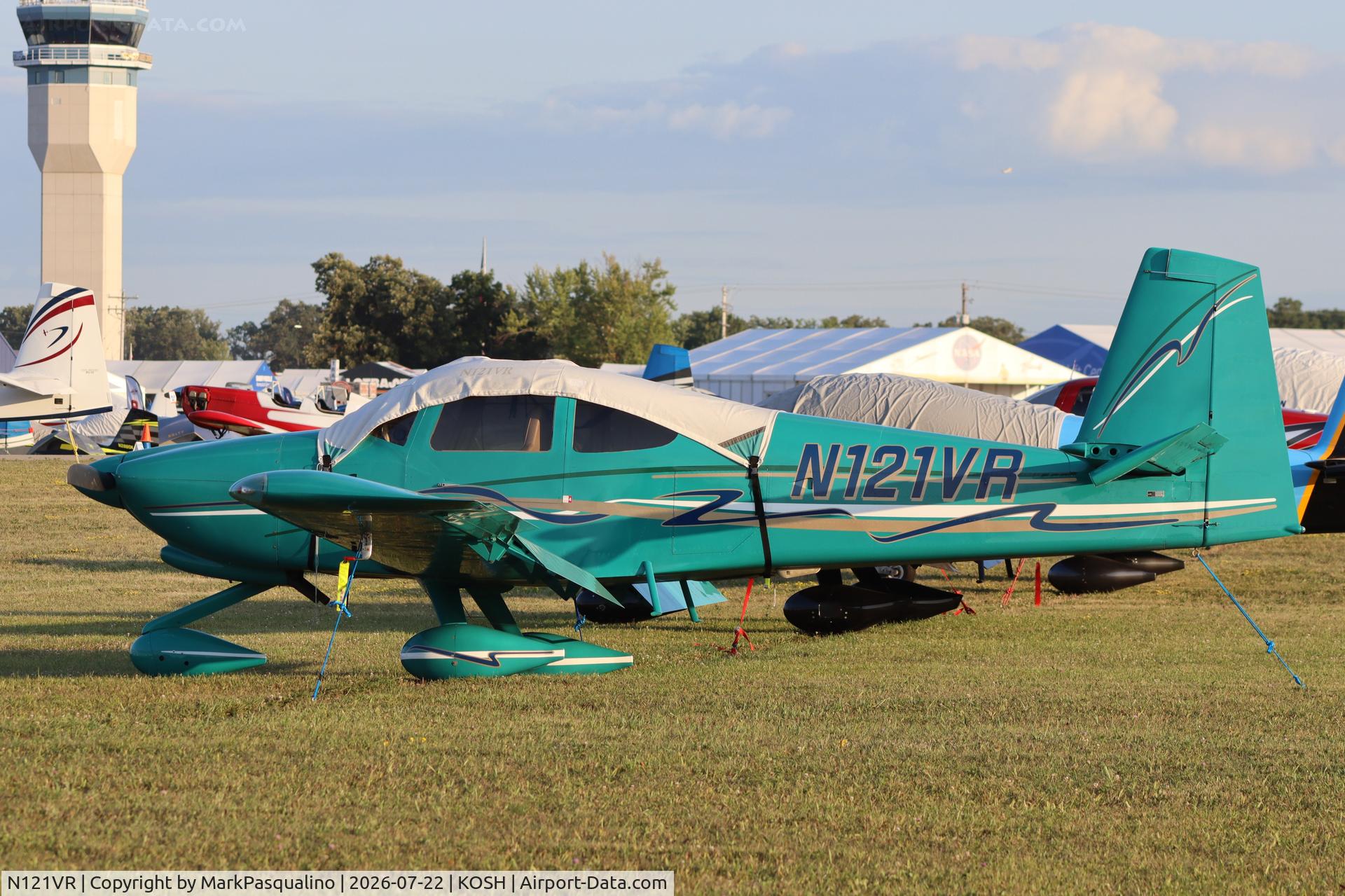 Aircraft N121VR, 2007 Vans RV-10, c/n 40698, Vans RV-10, at KOSH, photo by MarkPasqualino