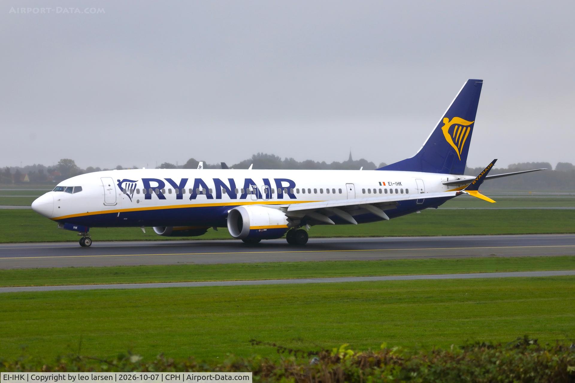 Aircraft EI-IHK, 2023 Boeing 737-8-200 MAX, c/n 62358 l/n 8627, Copenhagen 7.10.2026, at CPH, photo by leo larsen