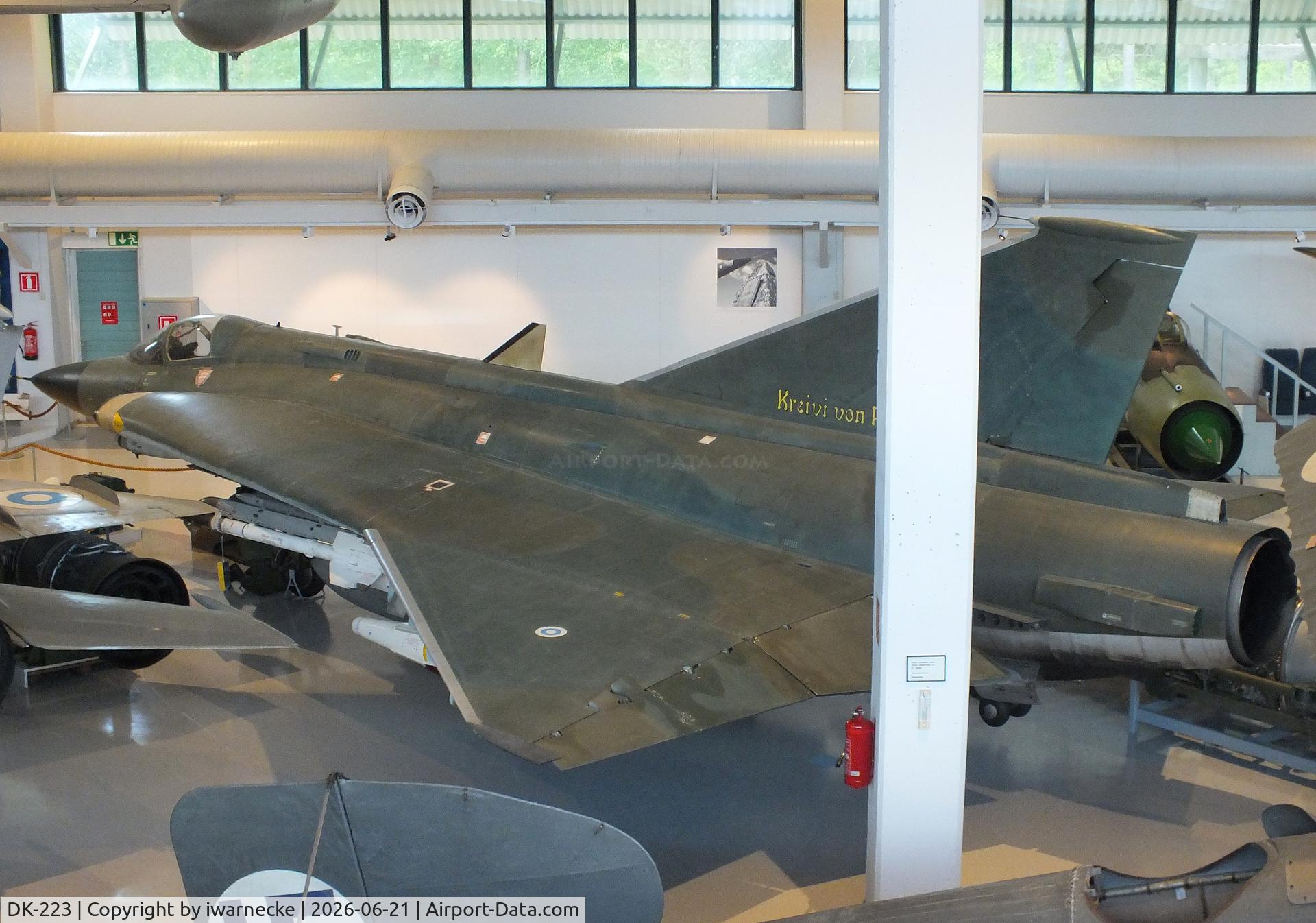Aircraft DK-223, Saab J-35XS Draken, c/n 35-1312, SAAB J35XS Draken at the Suomen Ilmavoimamuseo (Finnish Air Force Museum, formerly known as Keski-Suomen Ilmailumuseo / Aviation Museum of Central Finland), Jyväskylä-Tikkakoski, photo by iwarnecke
