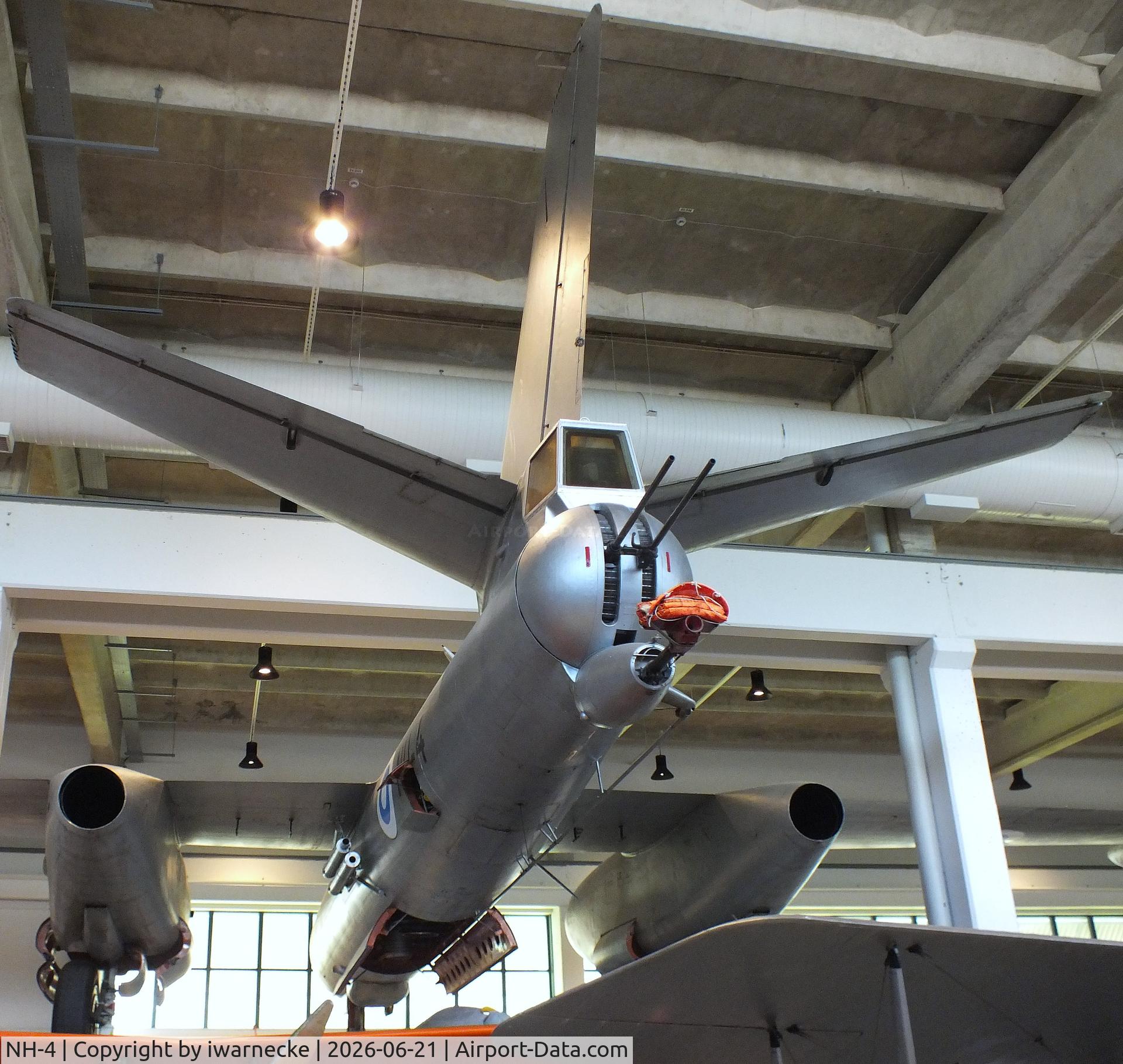 Aircraft NH-4, Ilyushin Il-28R, c/n 1106, Ilyushin Il-28R BEAGLE at the Suomen Ilmavoimamuseo (Finnish Air Force Museum, formerly known as Keski-Suomen Ilmailumuseo / Aviation Museum of Central Finland), Jyväskylä-Tikkakoski, photo by iwarnecke