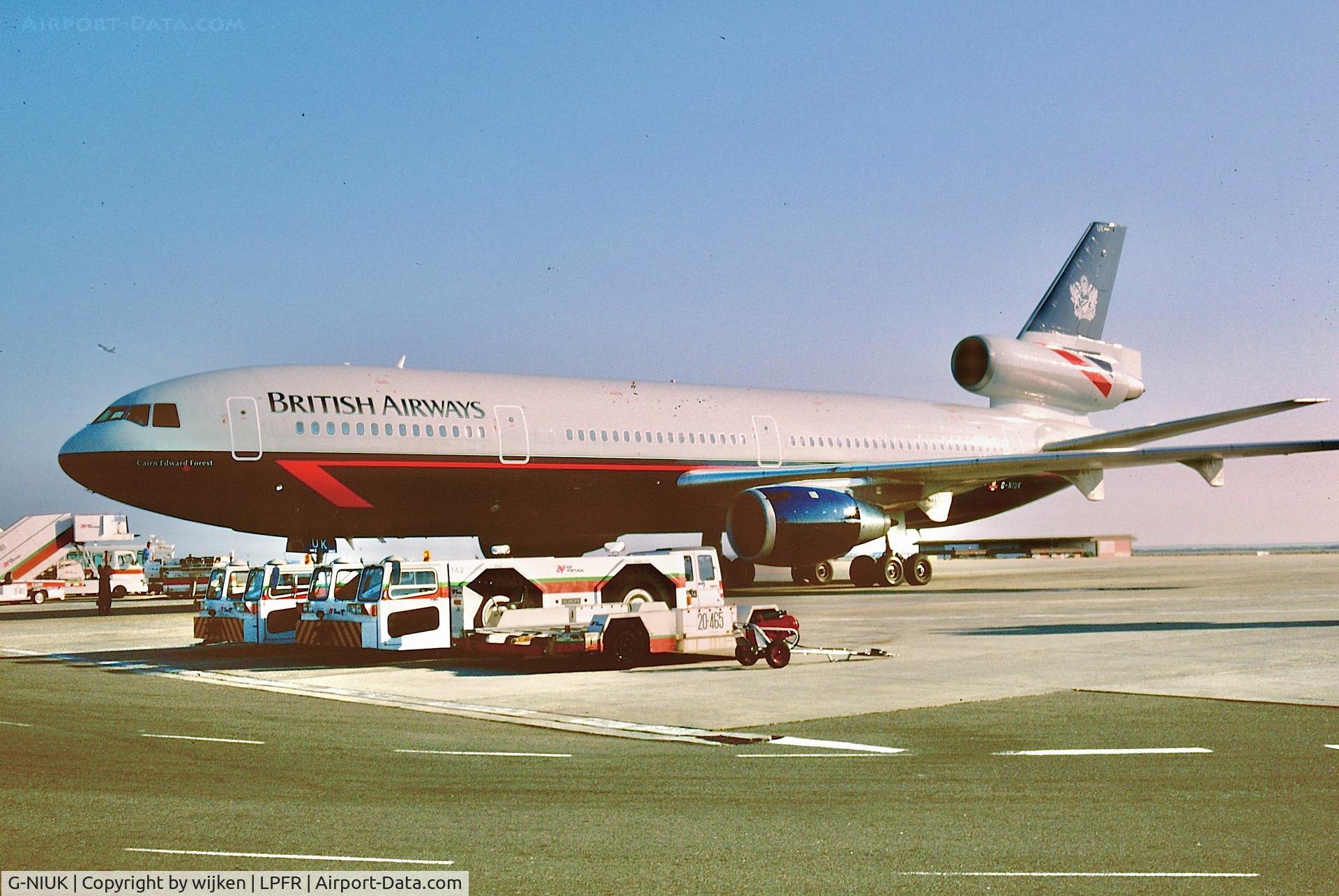 Aircraft G-NIUK, 1974 McDonnell Douglas DC-10-30, c/n 46932, Ramp, at LPFR, photo by wijken
