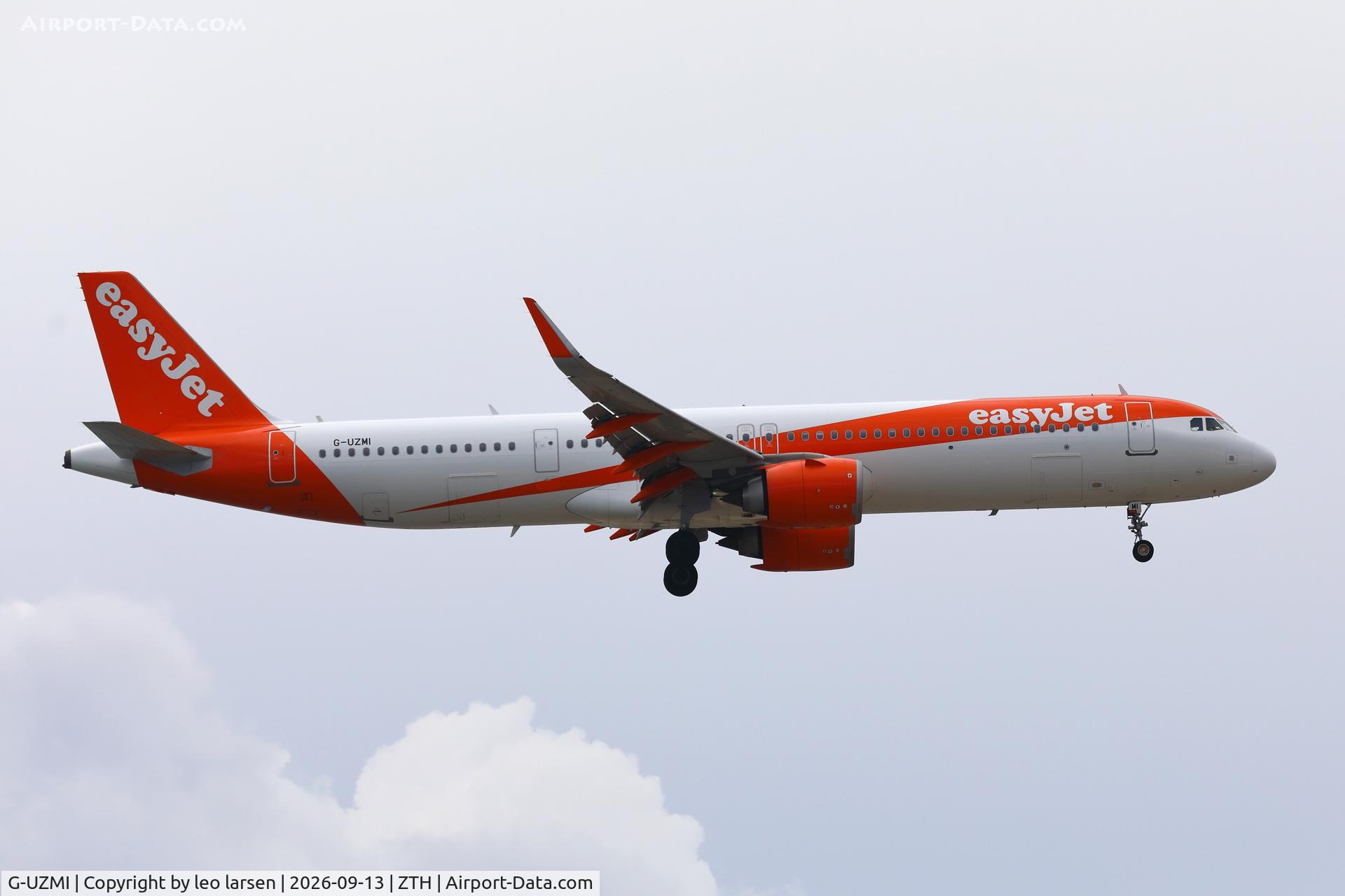 Aircraft G-UZMI, 2020 Airbus A321-251NX, c/n 9422, Zakynthos 13.9.2026, at ZTH, photo by leo larsen