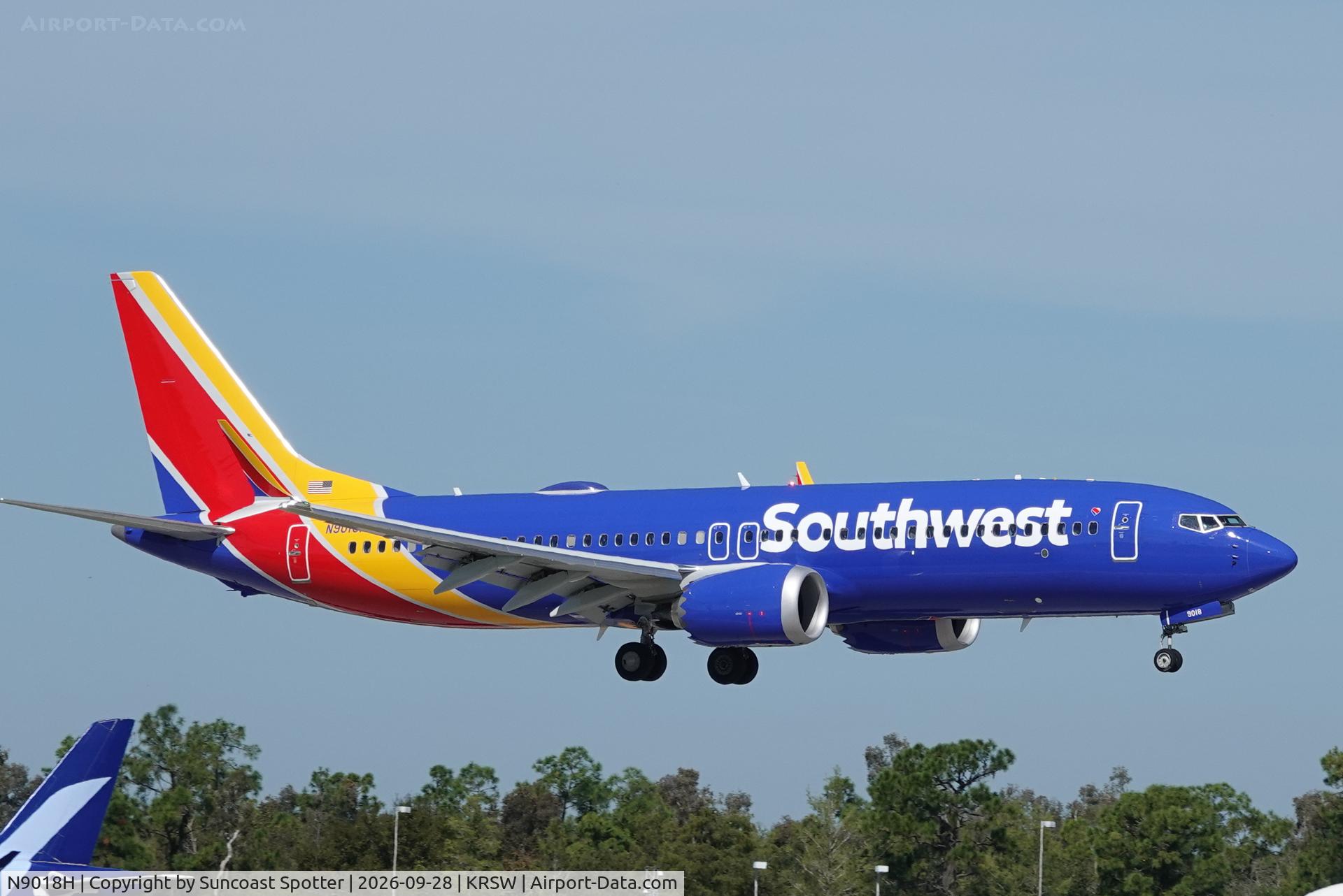 Aircraft N9018H, 2026 Boeing 737 MAX 8, c/n 70443 l/n 9774, Southwest 1066 arrives at Southwest Florida International Airport following flight from Baltimore-Washington International Airport, at KRSW, photo by Suncoast Spotter