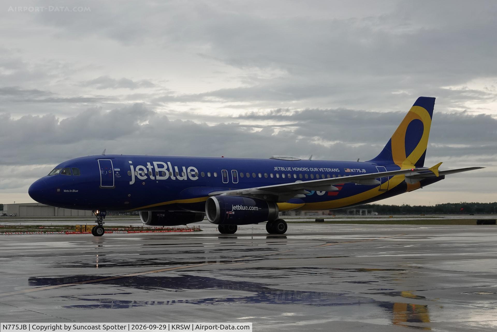 Aircraft N775JB, 2009 Airbus A320-232, c/n 3800, JetBlue 1551 arrives at Southwest Florida International Airport following flight from Westchester County Airport, at KRSW, photo by Suncoast Spotter