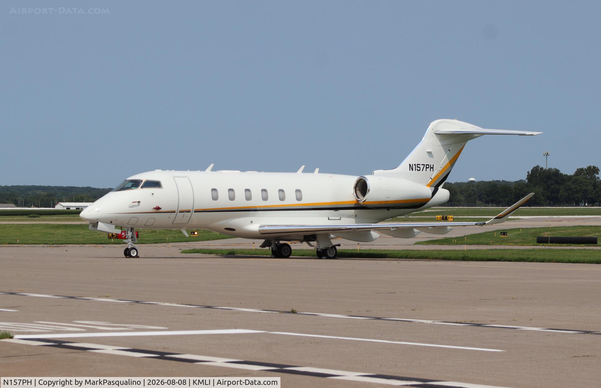 Aircraft N157PH, 2005 Cessna 680 Citation Sovereign, c/n 680-0035, Cessna 680, at KMLI, photo by MarkPasqualino