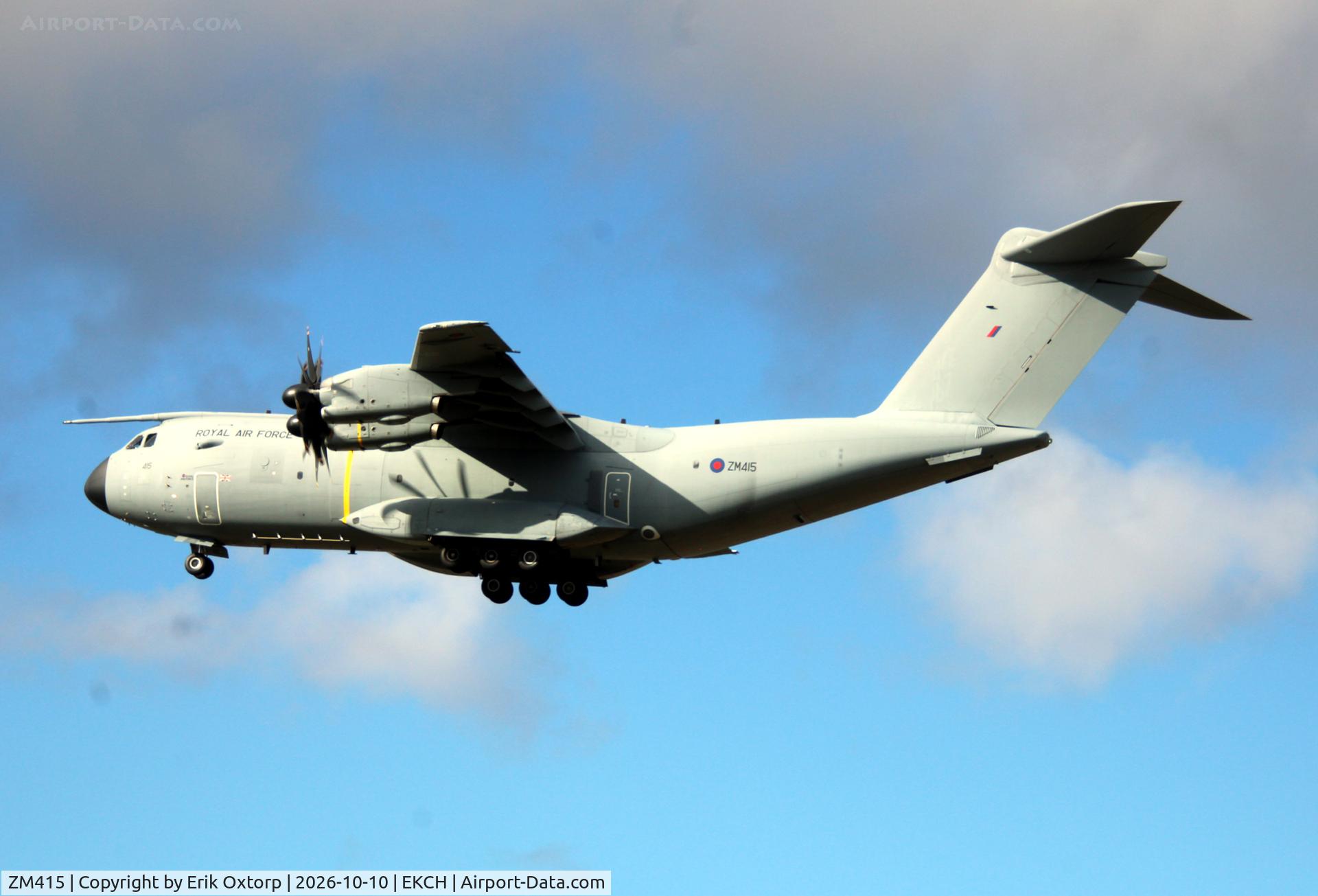 Aircraft ZM415, 2016 Airbus A400M-180 Atlas C.1, c/n 052, ZM415 LANDING RW 22L, at EKCH, photo by Erik Oxtorp