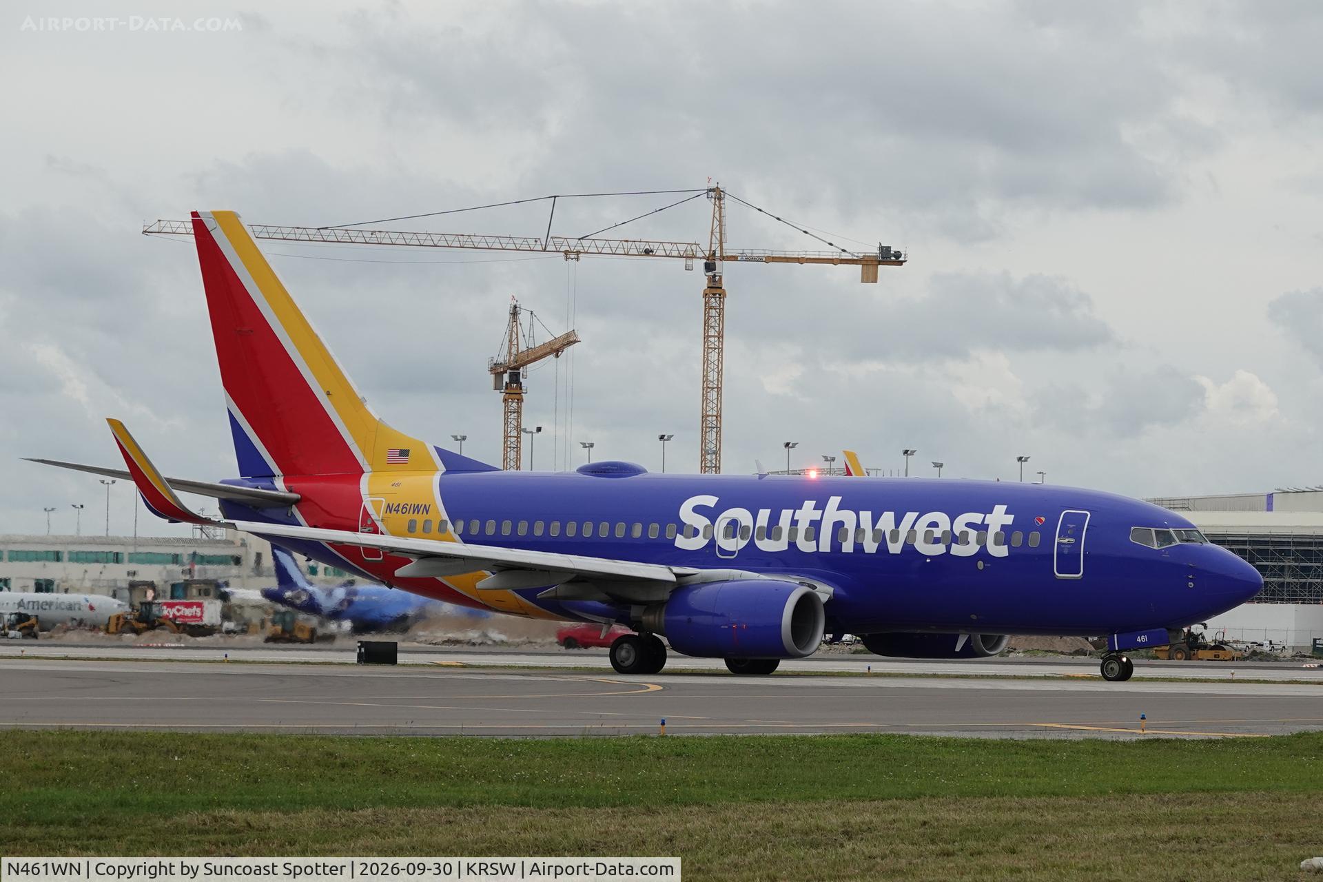 Aircraft N461WN, 2004 Boeing 737-7H4, c/n 32465, Southwest 2336 taxis at Southwest Florida International Airport enroute to Baltimore-Washington International Airport, at KRSW, photo by Suncoast Spotter
