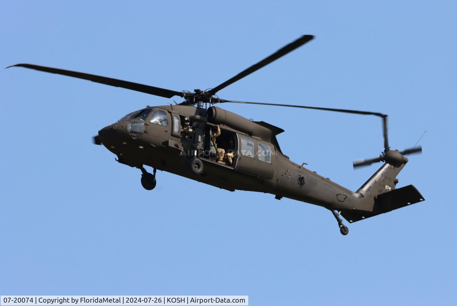 Aircraft 07-20074, 2010 Sikorsky UH-60M Black Hawk, c/n unknown, US Army UH-60 zx, at KOSH, photo by FloridaMetal