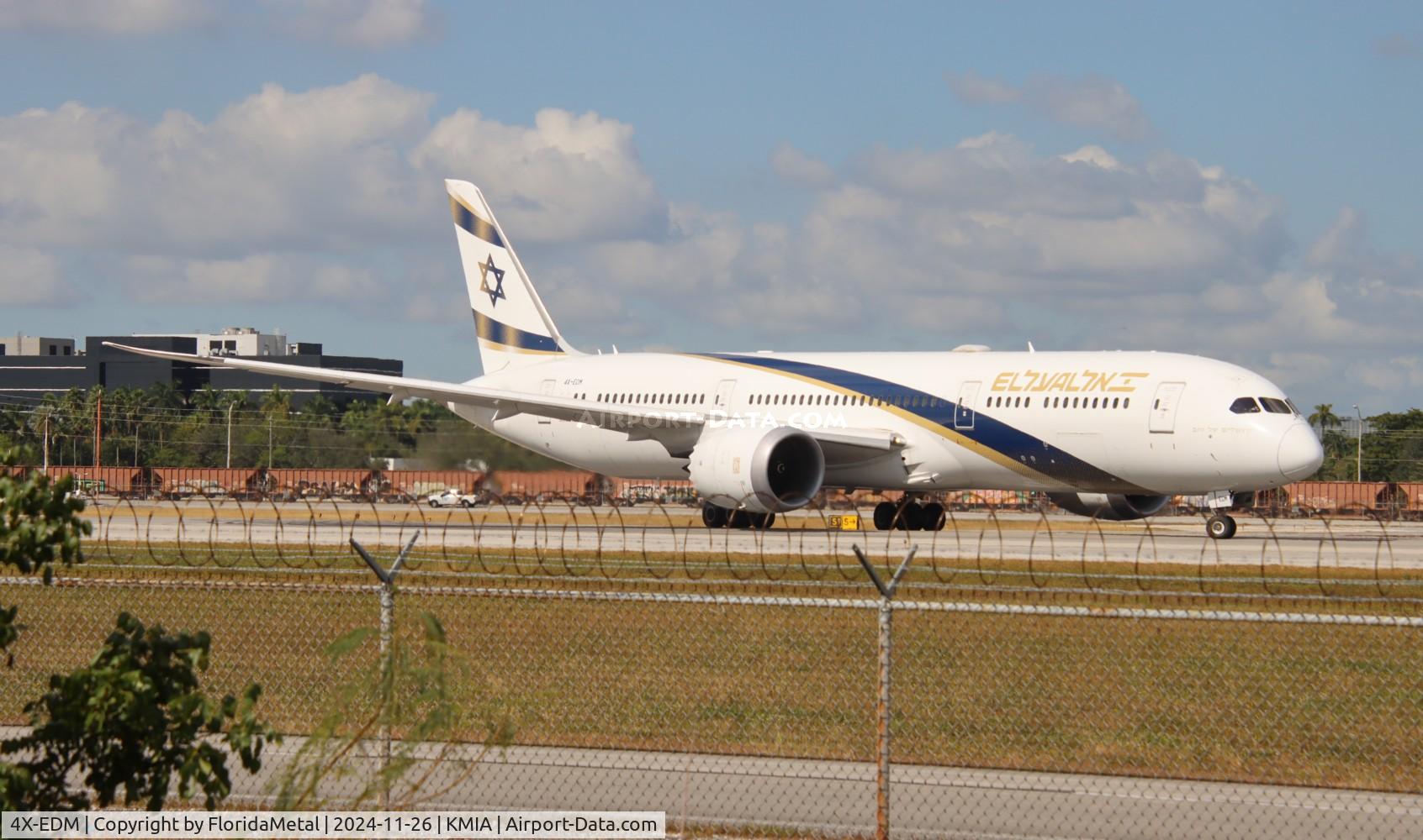 Aircraft 4X-EDM, 2019 Boeing 787-9 Dreamliner, c/n 38783, El Al 789 zx MIA-TLV, at KMIA, photo by FloridaMetal