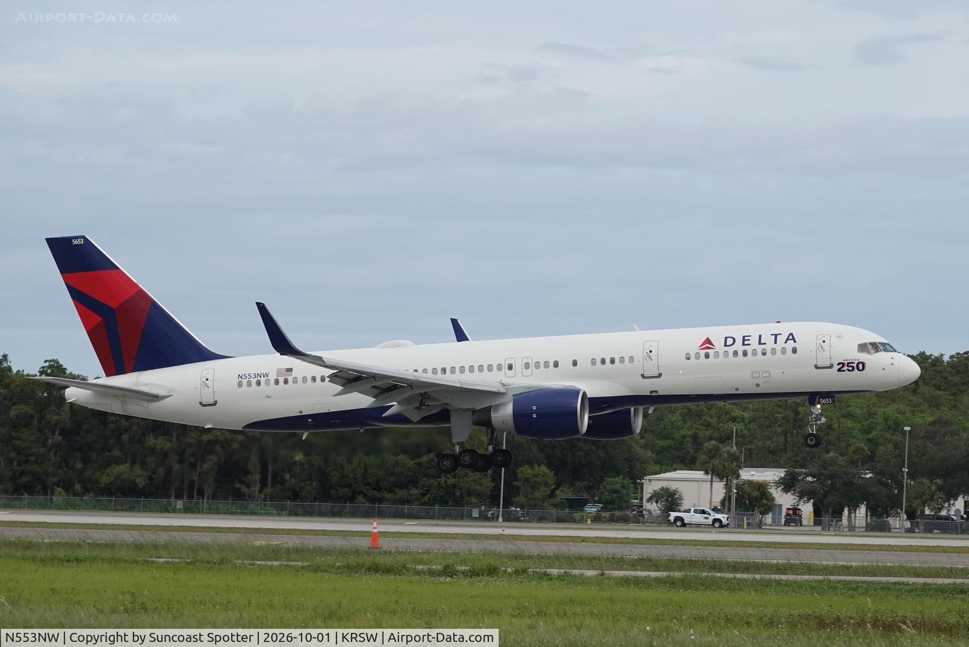 Aircraft N553NW, 2001 Boeing 757-251, c/n 26500, Delta 1089 arrives at Southwest Florida International Airport following flight from Hartsfield-Jackson Atlanta International Airport, at KRSW, photo by Suncoast Spotter