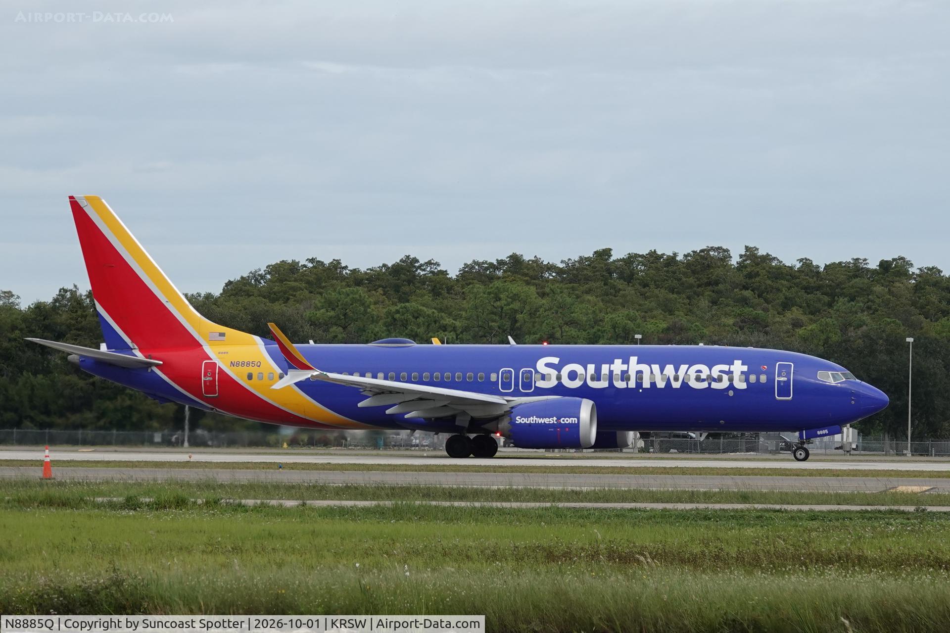 Aircraft N8885Q, 2023 Boeing 737 Max 8, c/n 67961 l/n 8652, Southwest 1507 departs Southwest Florida International Airport enroute to General Mitchell International Airport, at KRSW, photo by Suncoast Spotter