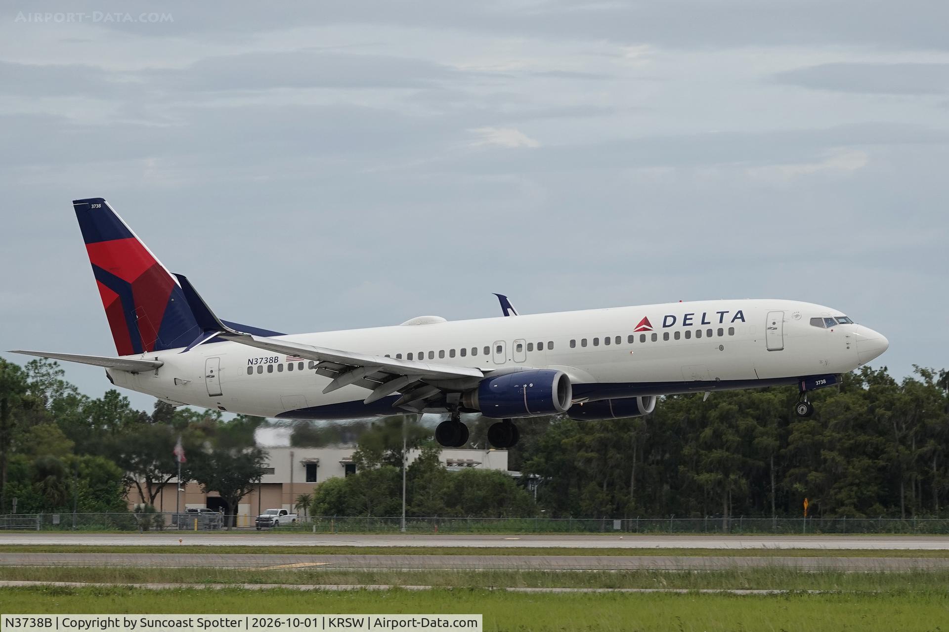 Aircraft N3738B, 2000 Boeing 737-832, c/n 30382, Delta 2474 arrives at Southwest Florida International Airport following flight from Boston Logan International Airport, at KRSW, photo by Suncoast Spotter