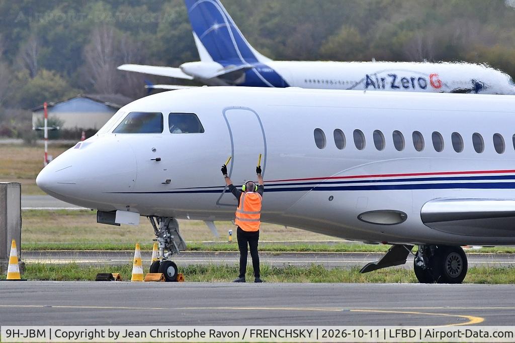 Aircraft 9H-JBM, 2014 Dassault Aviation F7X, c/n 255, Dubai (DXB) Bordeaux (BOD) AJO732, at LFBD, photo by Jean Christophe Ravon / FRENCHSKY