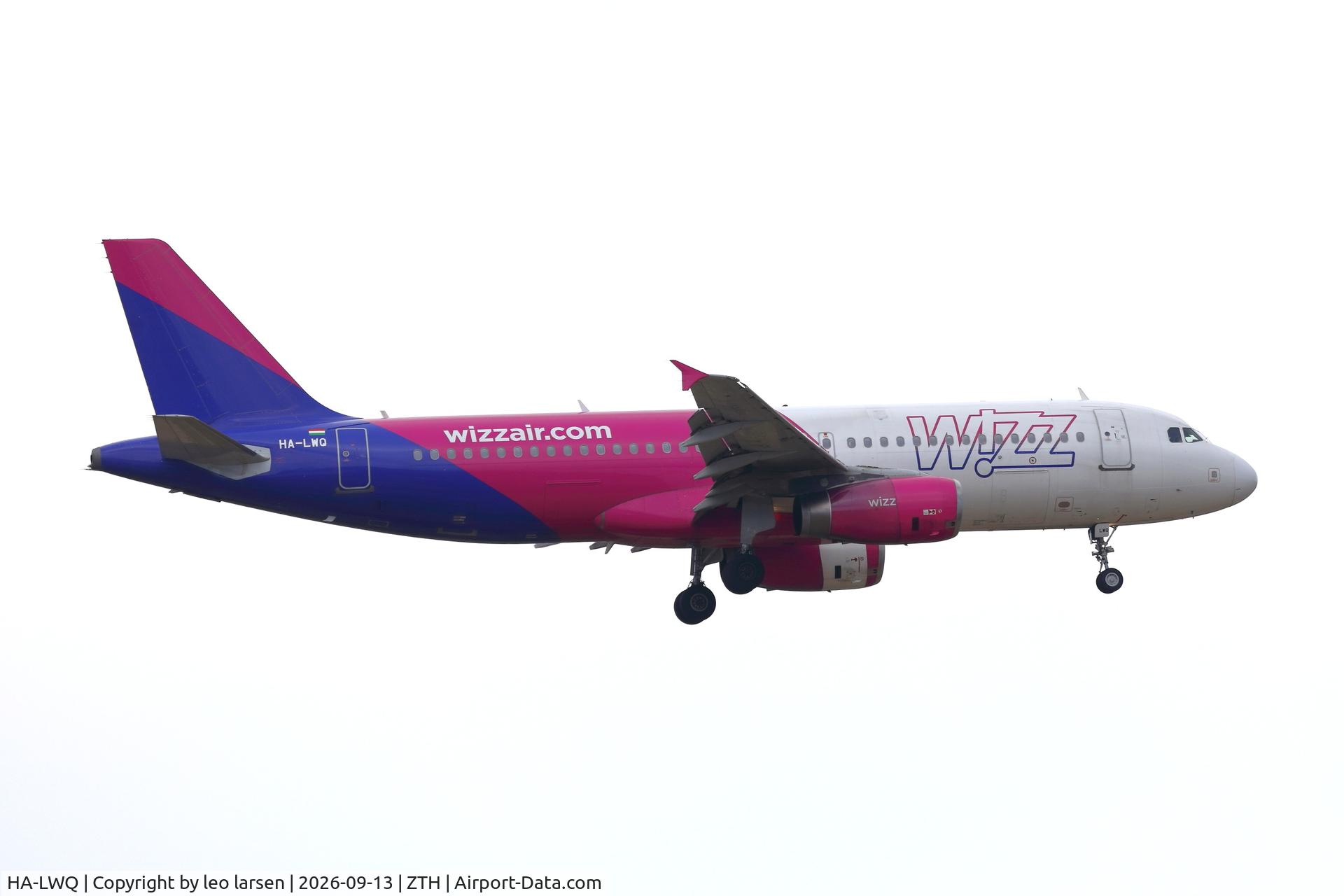 Aircraft HA-LWQ, 2012 Airbus A320-232, c/n 5196, Zakynthos 13.9.2026, at ZTH, photo by leo larsen
