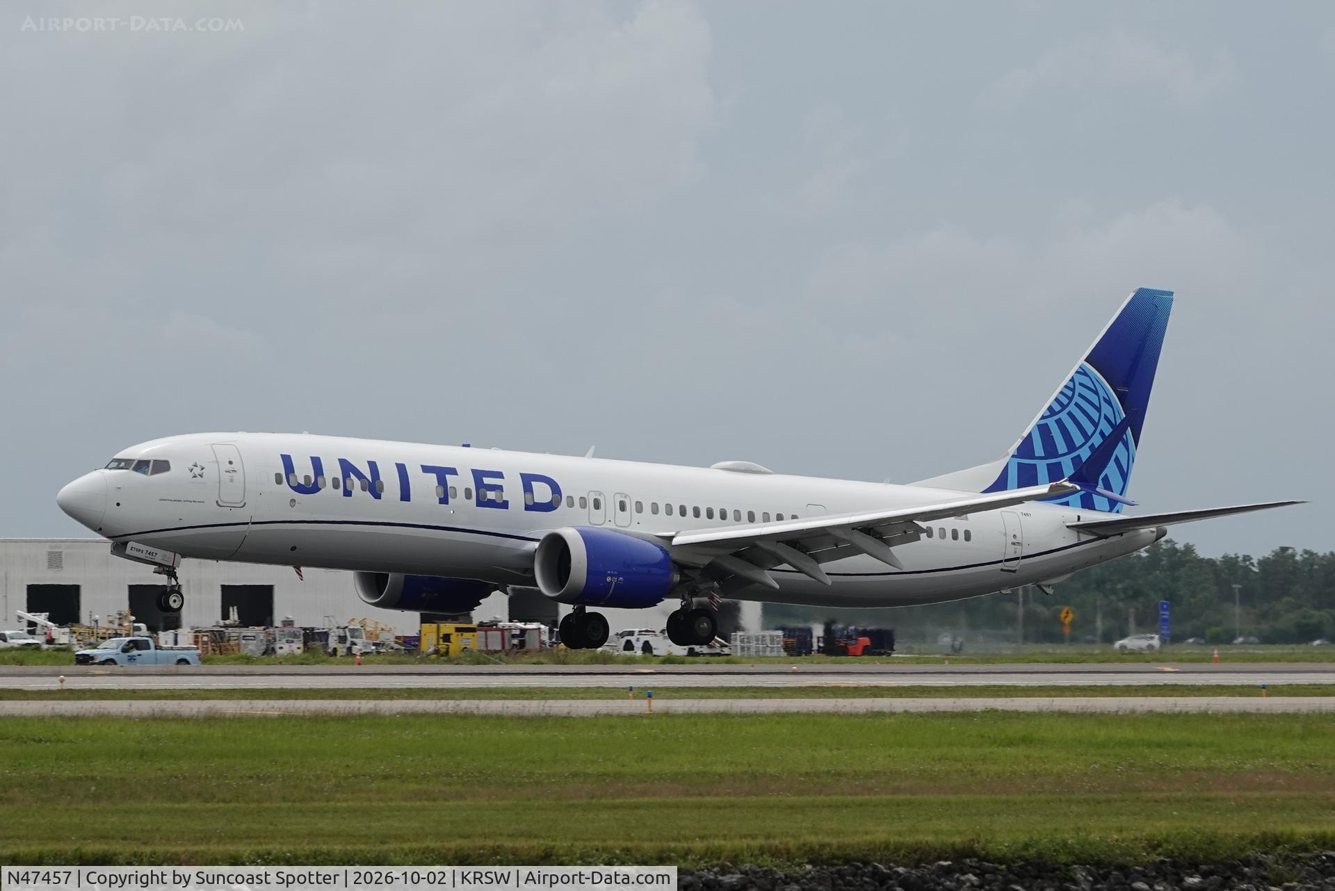 Aircraft N47457, 2026 Boeing 737 MAX 9, c/n 67648 l/n 9682, United 1036 arrives at Southwest Florida International Airport following flight from Chicago-O’Hare International Airport, at KRSW, photo by Suncoast Spotter