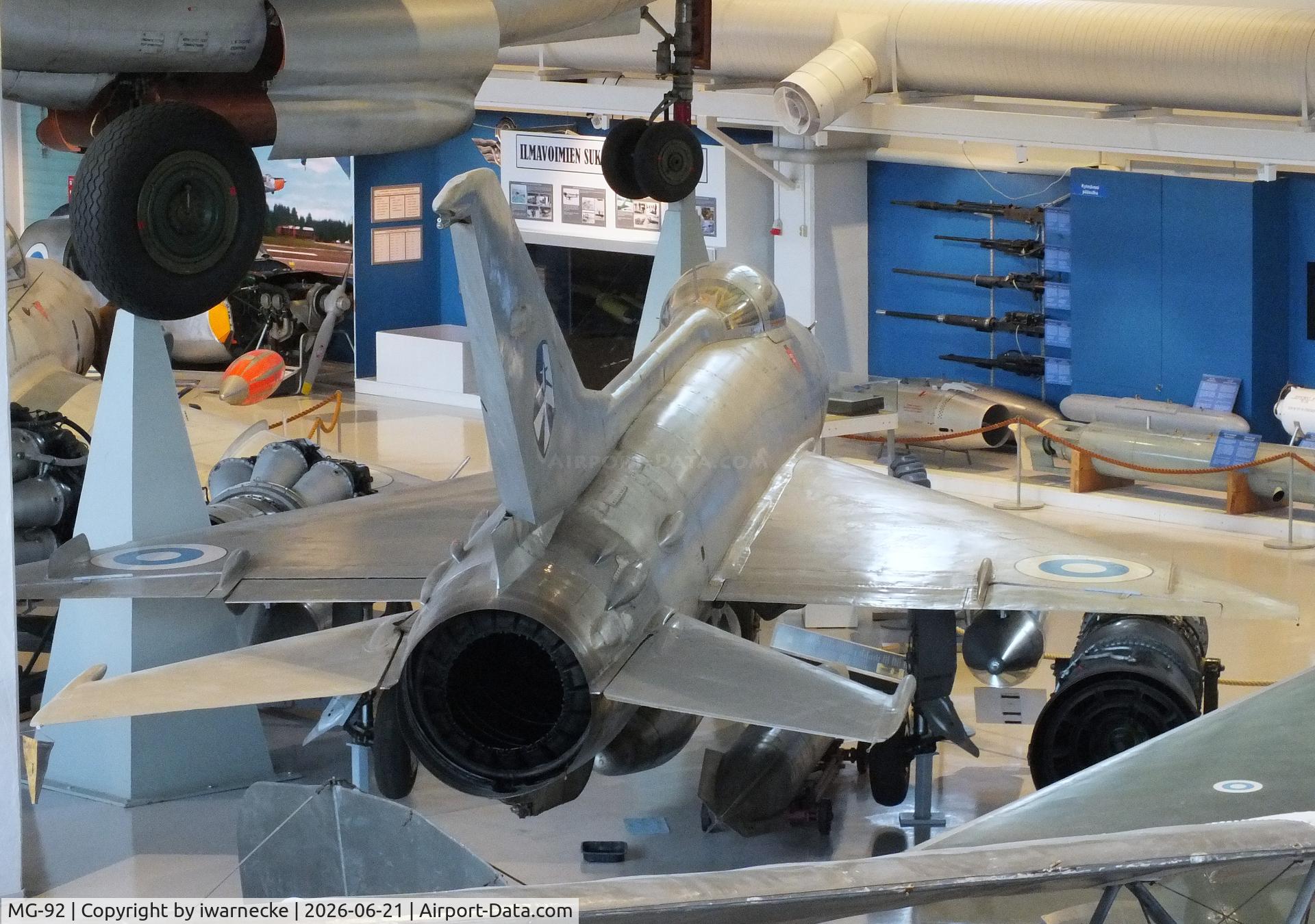 Aircraft MG-92, Mikoyan-Gurevich MiG-21F-13, c/n 741721, Mikoyan i Gurevich MiG-21F-13 FISHBED-C at the Suomen Ilmavoimamuseo (Finnish Air Force Museum, formerly known as Keski-Suomen Ilmailumuseo / Aviation Museum of Central Finland), Jyväskylä-Tikkakoski, photo by iwarnecke
