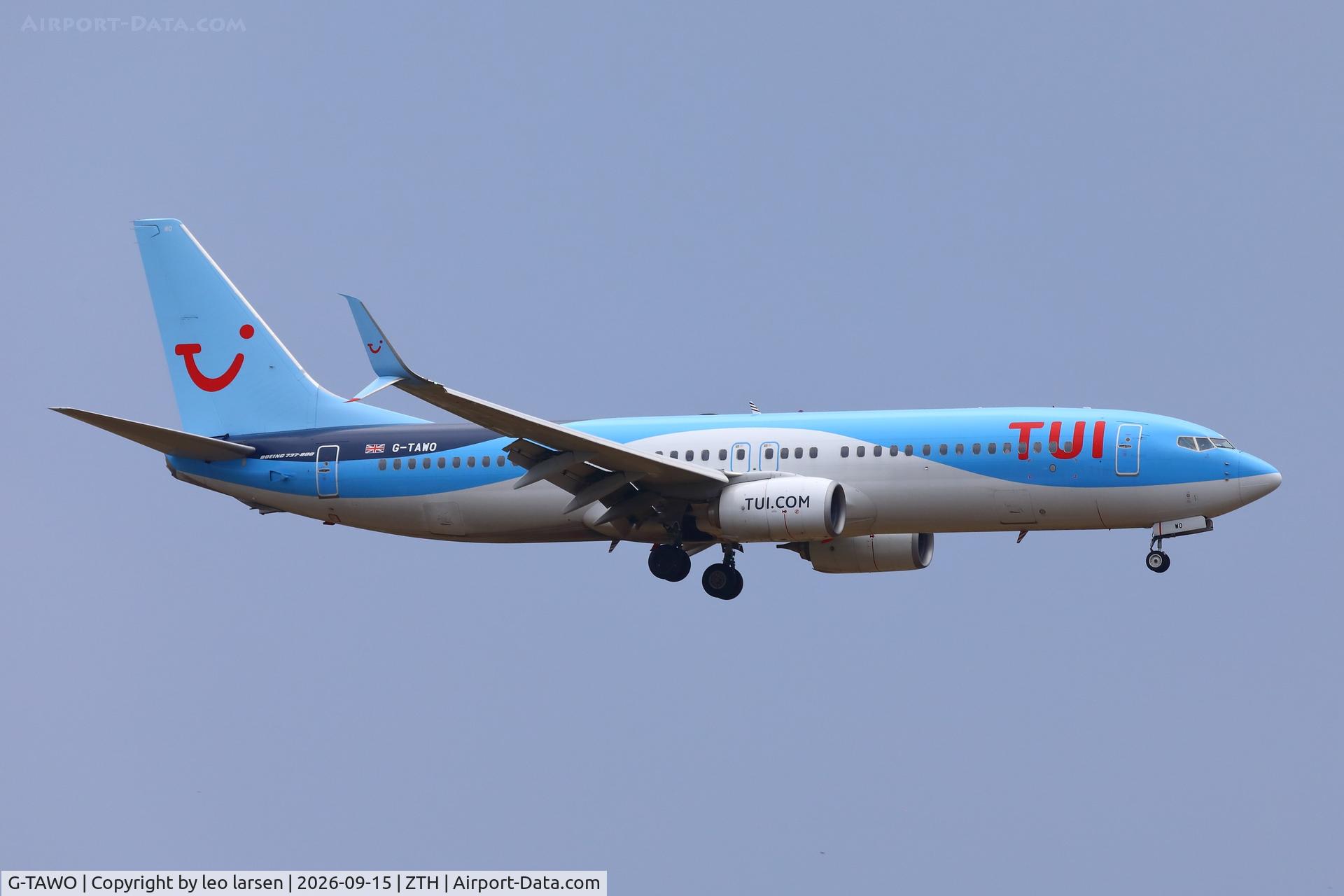 Aircraft G-TAWO, 2013 Boeing 737-8K5, c/n 37255 l/n 4384, Zakynthos 15.9.2026, at ZTH, photo by leo larsen