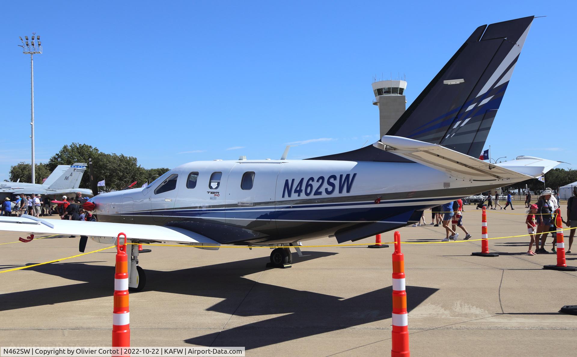 Aircraft N462SW, Compagnie Daher TBM 700, c/n 1323, 2022 Airshow, at KAFW, photo by Olivier Cortot