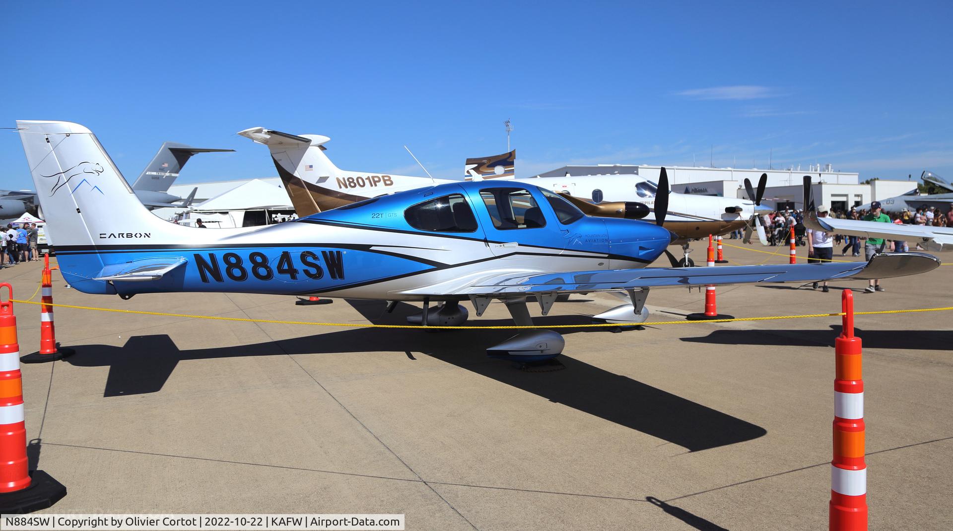 Aircraft N884SW, 2017 Cirrus SR22T, c/n 1562, 2022 Airshow, at KAFW, photo by Olivier Cortot