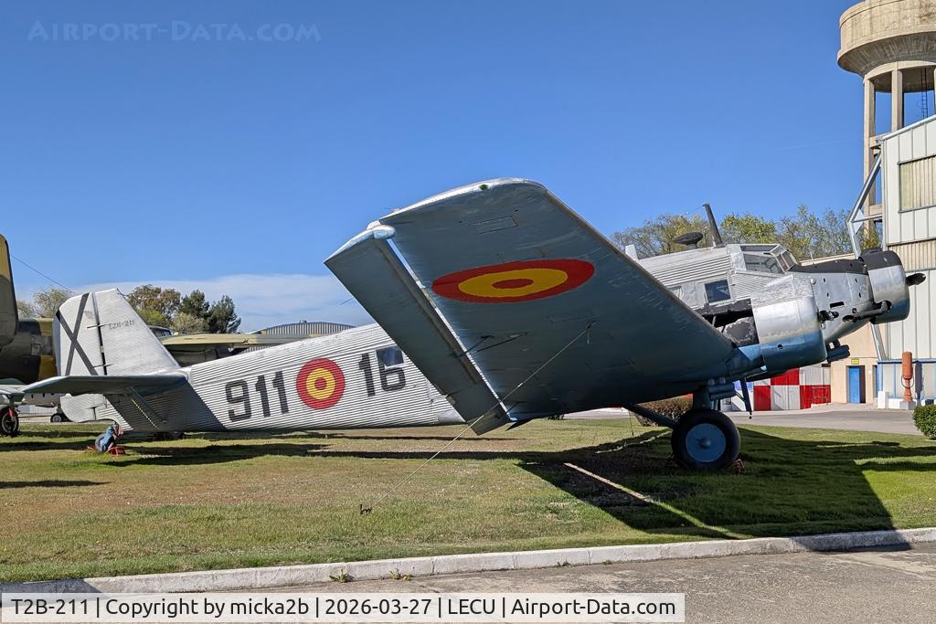 Aircraft T2B-211, Junkers (CASA) 352L (Ju-52), c/n 102, Preserved, at LECU, photo by micka2b