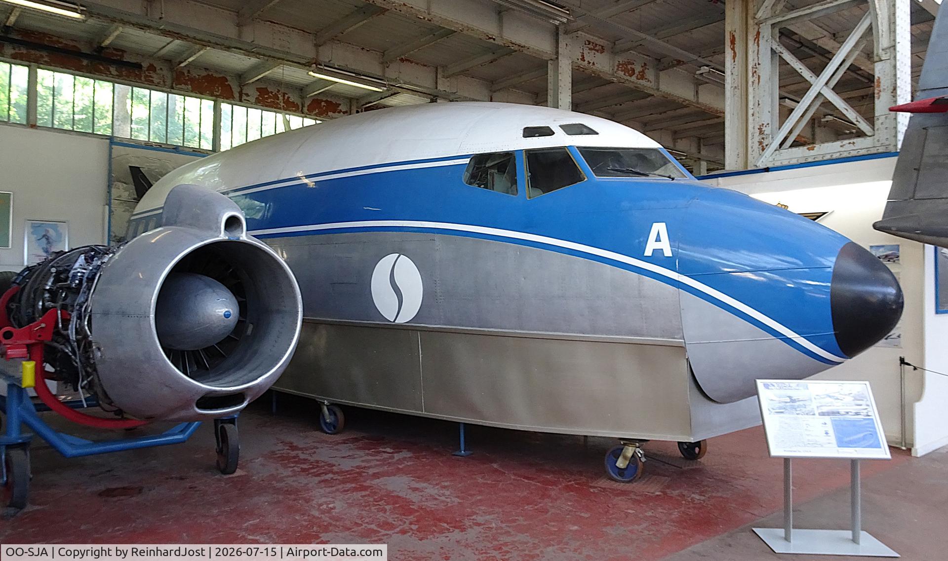 Aircraft OO-SJA, 1959 Boeing 707-329, c/n 17623 l/n 78, Nose is preserved at the Musée Royal de l'Armée et d'Histoire Militaire / Koninklijk Museum van het Leger en de Krijgsgeschiedenis at Brussels, photo by ReinhardJost