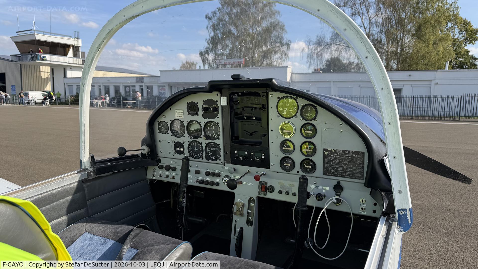 Aircraft F-GAYO, Socata Rallye 100ST Galopin, c/n 2998, Fly in, at LFQJ, photo by StefanDeSutter