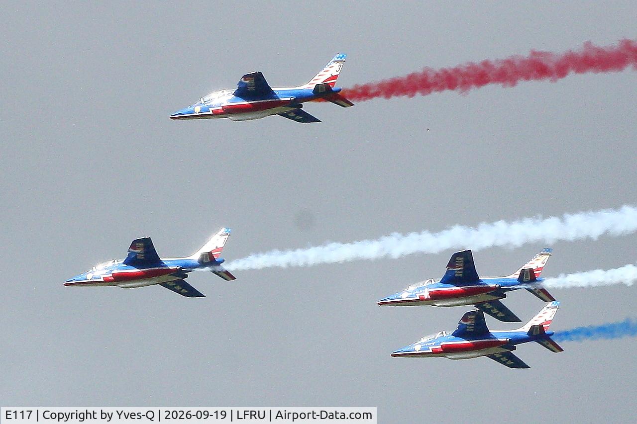 Aircraft E117, Dassault -Dornier Alpha jet , Athos 3 of Patrouille de France 2026, On display, Morlaix-Ploujean airport (LFRU-MXN), at LFRU, photo by Yves-Q