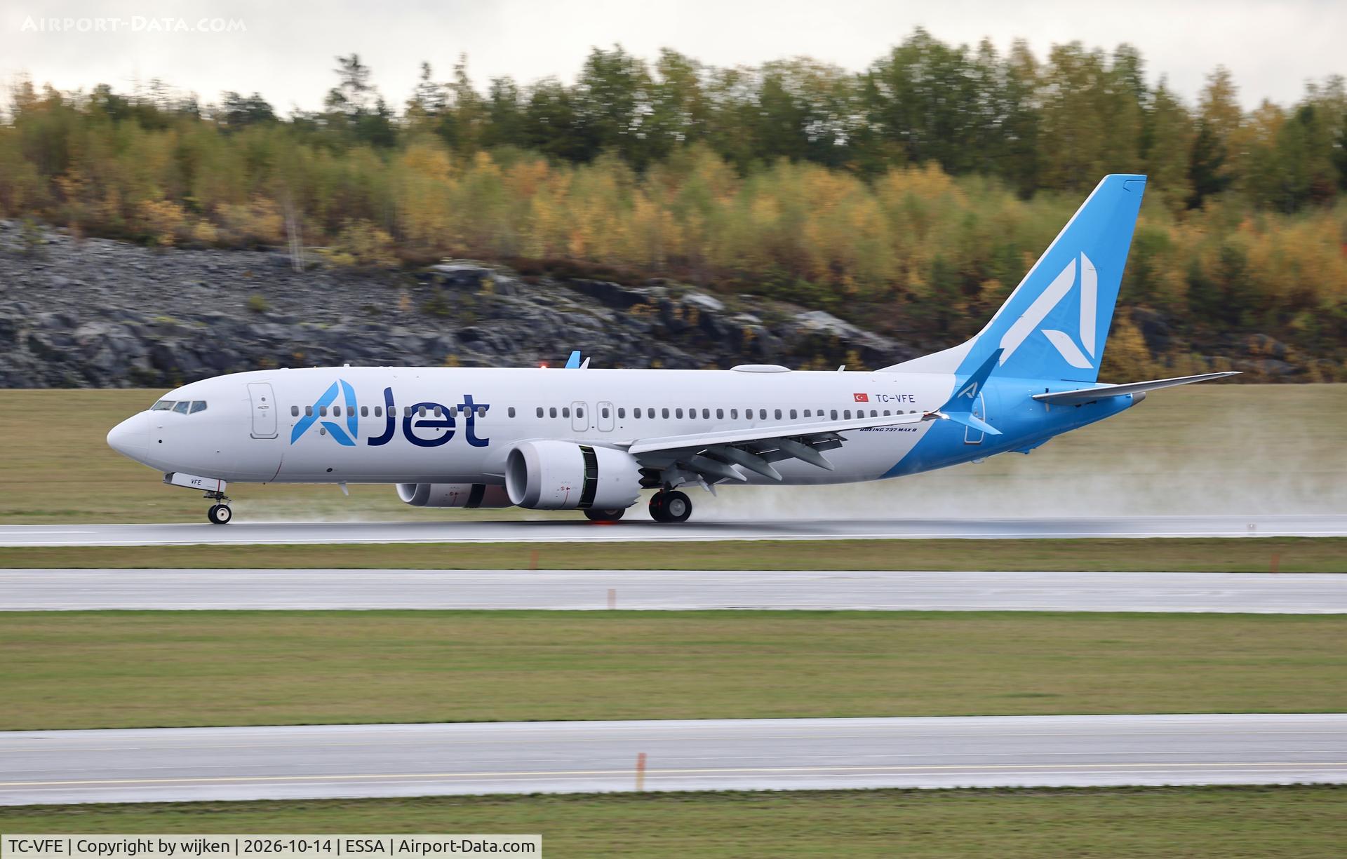 Aircraft TC-VFE, 2026 Boeing 737-8 MAX, c/n 65194 l/n 9705, Rwy 01R, at ESSA, photo by wijken