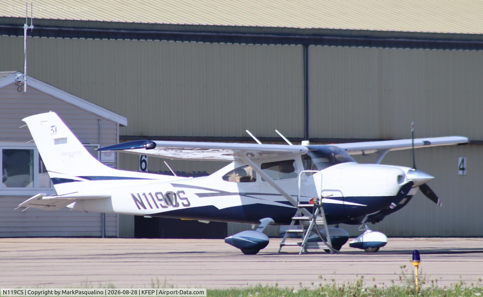 Aircraft N119CS, Cessna T182T Turbo Skylane, c/n T18209022, Cessna T182T, at KFEP, photo by MarkPasqualino