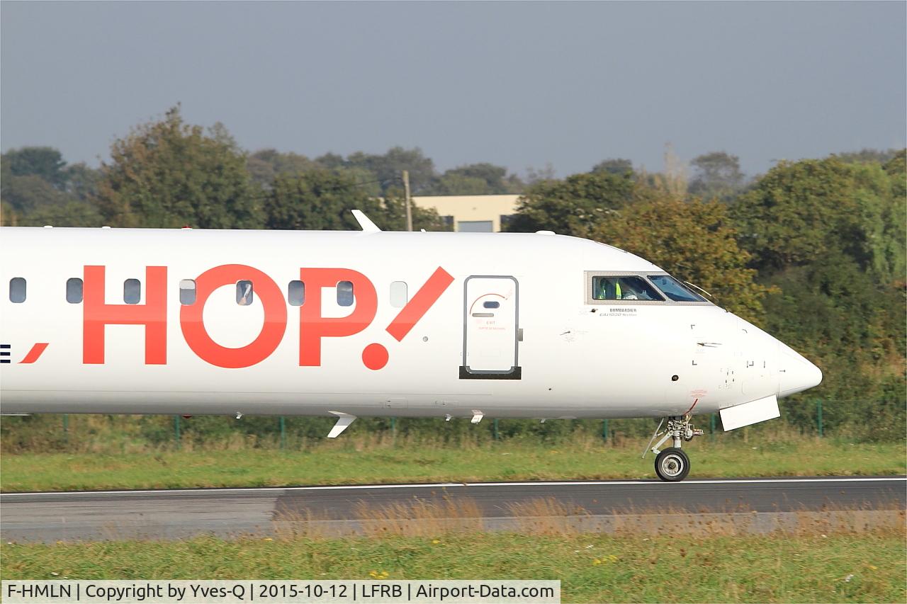 Aircraft F-HMLN, 2012 Bombardier CRJ-1000EL NG (CL-600-2E25), c/n 19024, Bombardier CRJ-1000EL NG, Take off run rwy 07R, Brest-Bretagne Airport (LFRB-BES), at LFRB, photo by Yves-Q