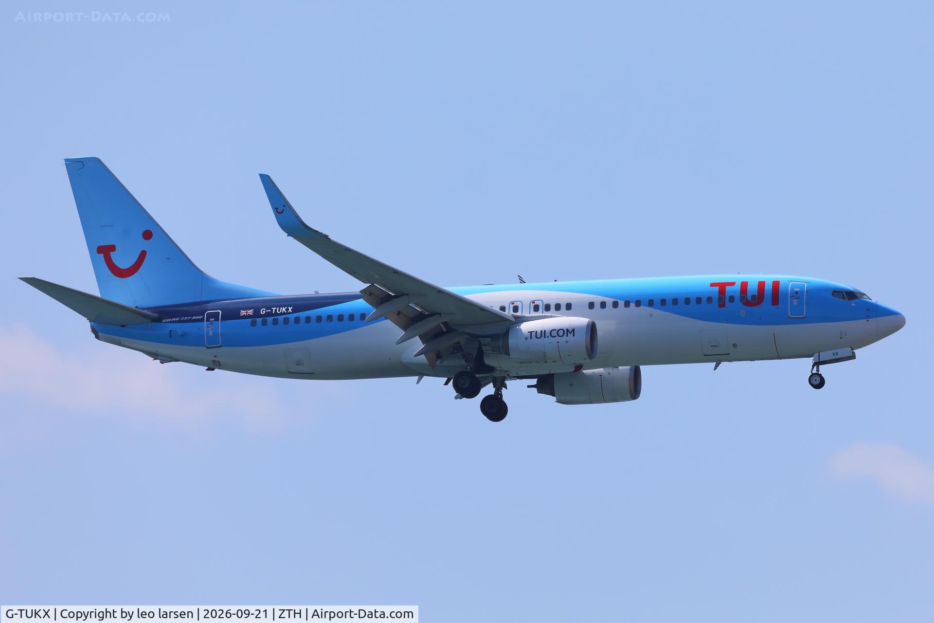 Aircraft G-TUKX, Boeing 737-8K5(WL), c/n 35142, Zakynthos 21.9.2026, at ZTH, photo by leo larsen