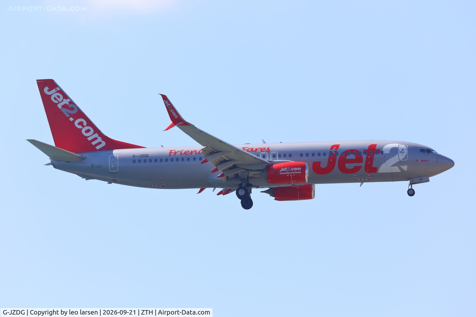 Aircraft G-JZDG, 2016 Boeing 737-8H6 (SSW), c/n 41769 l/n 5741, Zakynthos 21.9.2026, at ZTH, photo by leo larsen