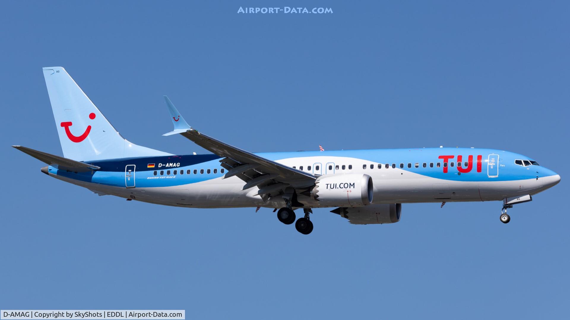 Aircraft D-AMAG, 2019 Airbus A321-251NX, c/n 9055, TUI B737-8MAX (D-AMAG), at EDDL, photo by SkyShots