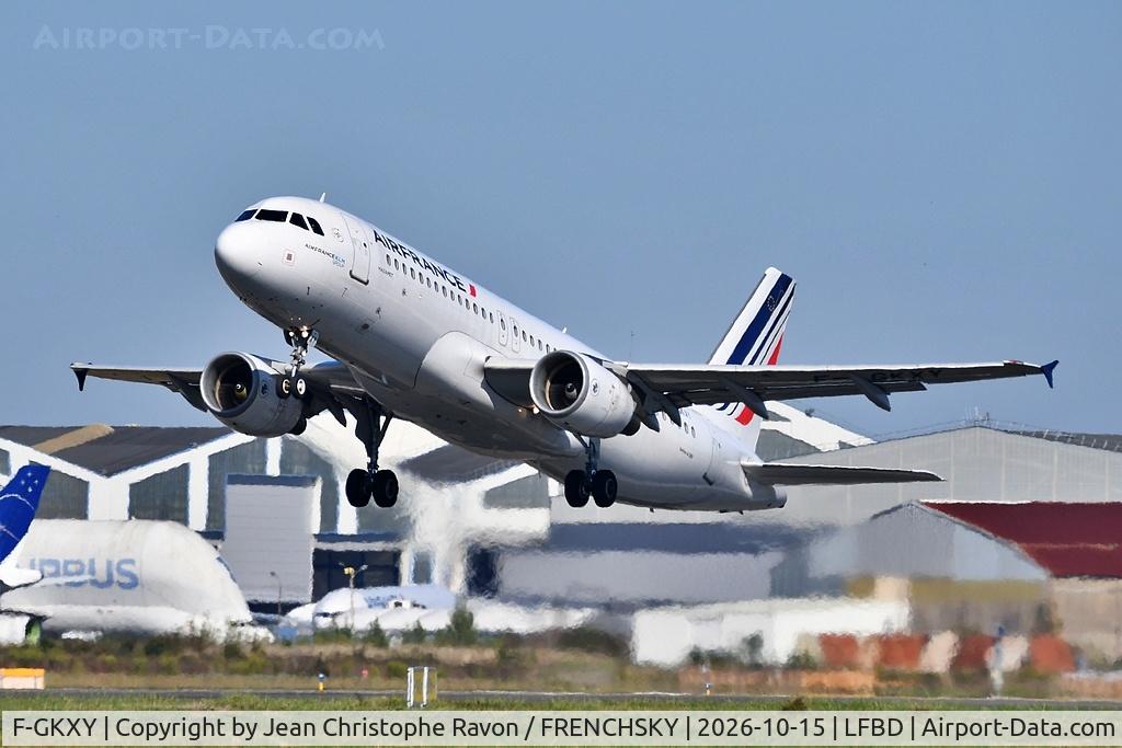 Aircraft F-GKXY, 2009 Airbus A320-214, c/n 4105, Bordeaux (BOD) Paris (CDG) AF7435, at LFBD, photo by Jean Christophe Ravon / FRENCHSKY
