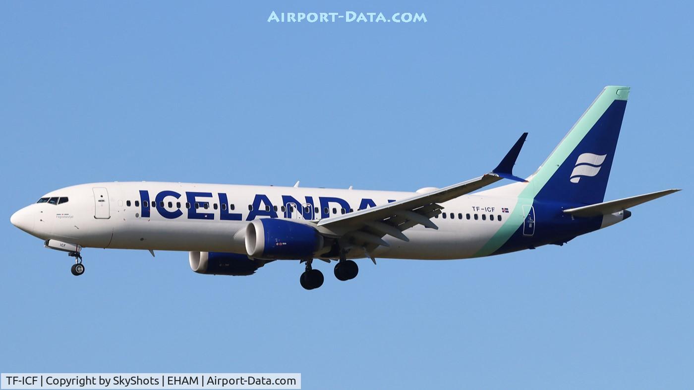 Aircraft TF-ICF, 2018 Boeing 737-8, c/n 42834 l/n 7077, Icelandair B737-8MAX (TC-ICF), at EHAM, photo by SkyShots