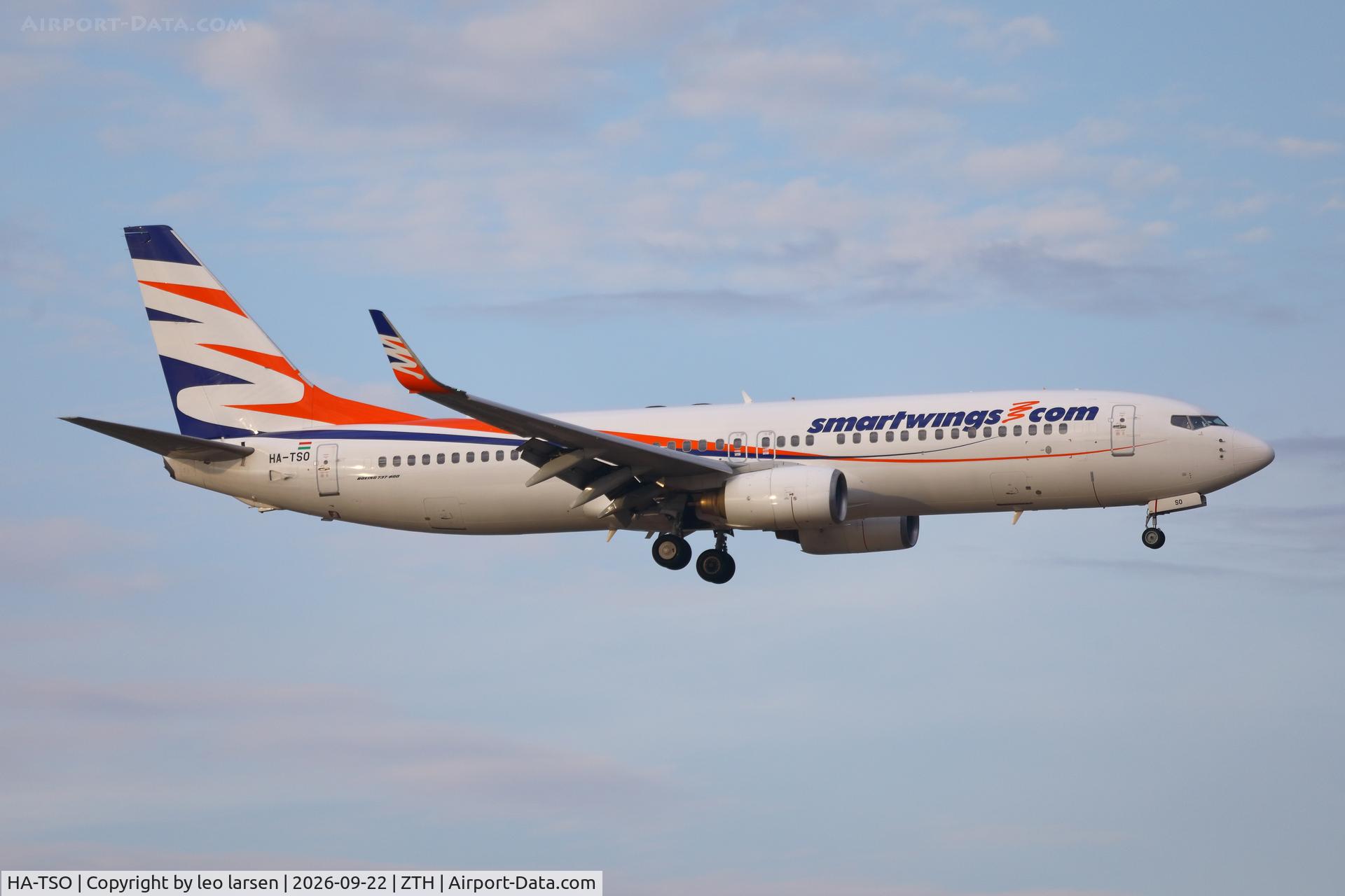 Aircraft HA-TSO, 2007 Boeing 737-8GQ, c/n 35793 l/n 2328, Zakynthos 22.9.20226, at ZTH, photo by leo larsen